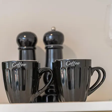 Peratzada Apartman *