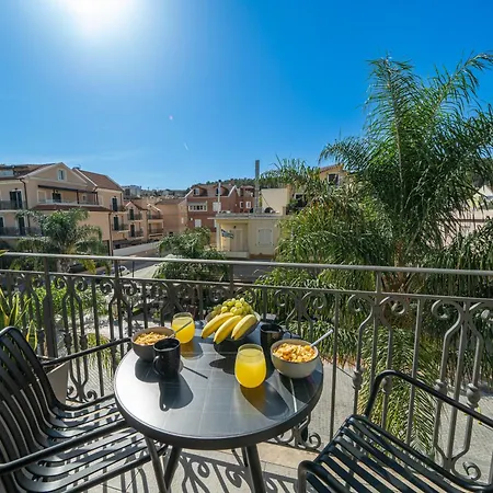 Peratzada * Argosztóli